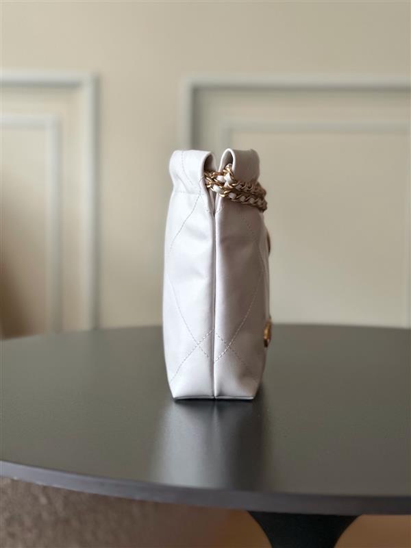 2026127215212290 600